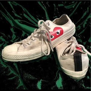 Comme De Garçon Play Low Top Converse